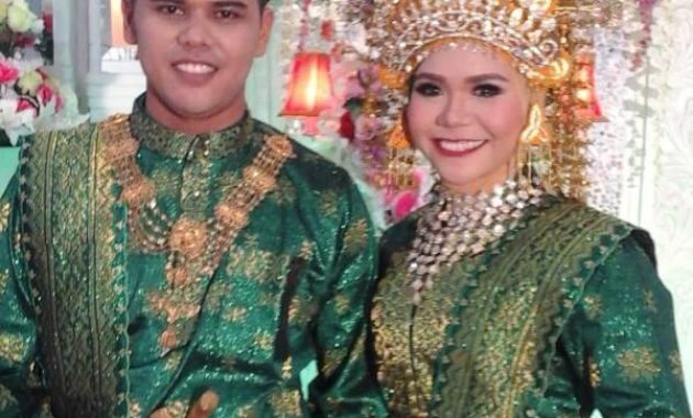 Pakaian Adat Pernikahan di Riau